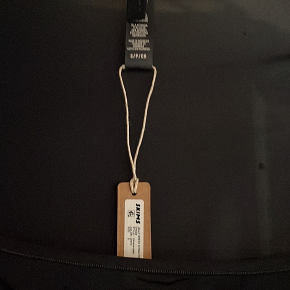 SKIMS RHINESTONE JELLY DRESS SOLD OUT - Picture 5 of 10